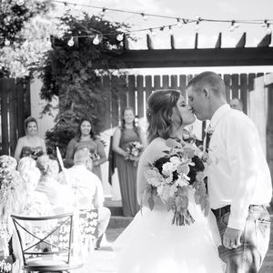 Meet your Posher, Claire